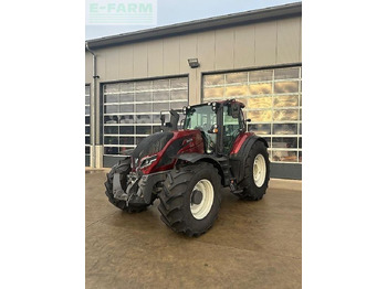 Farm tractor VALTRA T-series