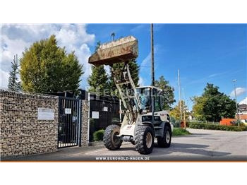 Wheel loader TEREX