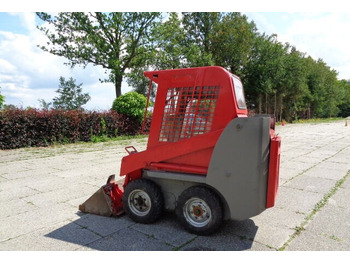 Skid steer loader GEHL