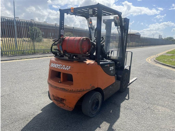 LPG forklift Doosan G25P-5: picture 5