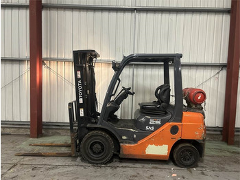 LPG forklift TOYOTA FGF 25