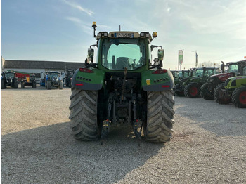 Farm tractor Fendt 720 VARIO: picture 5