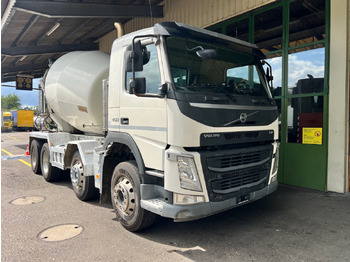 Concrete mixer truck VOLVO FM 450