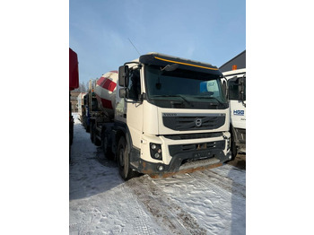 Concrete mixer truck VOLVO FMX 460