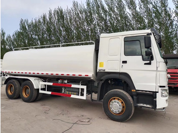 Tank truck SINOTRUK HOWO