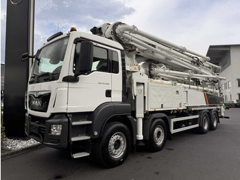 Concrete pump truck MAN TGS 41.460 8x4 BB Cifa K49 Classic 2x Funk: picture 4