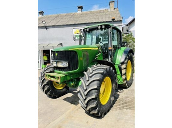 Farm tractor JOHN DEERE 6920