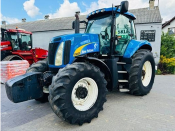 Farm tractor NEW HOLLAND T8000