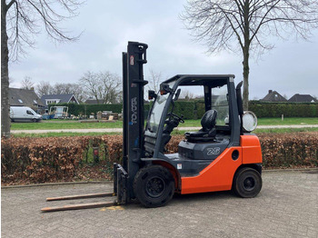 LPG forklift TOYOTA FG 25