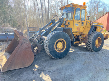 Wheel loader VOLVO L90