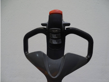 Pallet truck Still EXU-16: picture 3