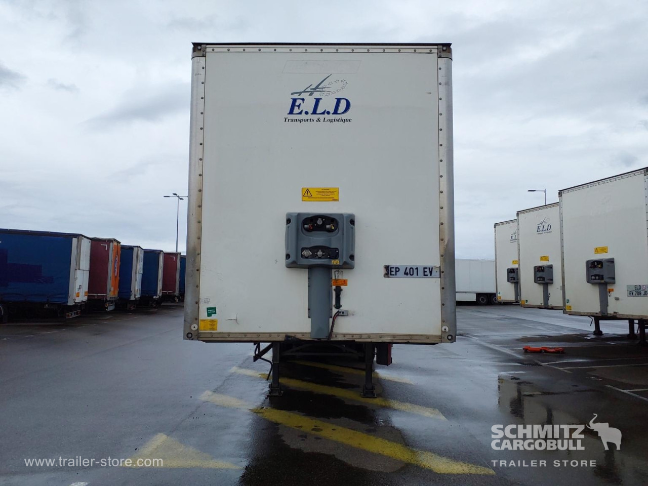 Closed box semi-trailer FRUEHAUF Dryfreight Standard Roller shutter door Taillift: picture 9