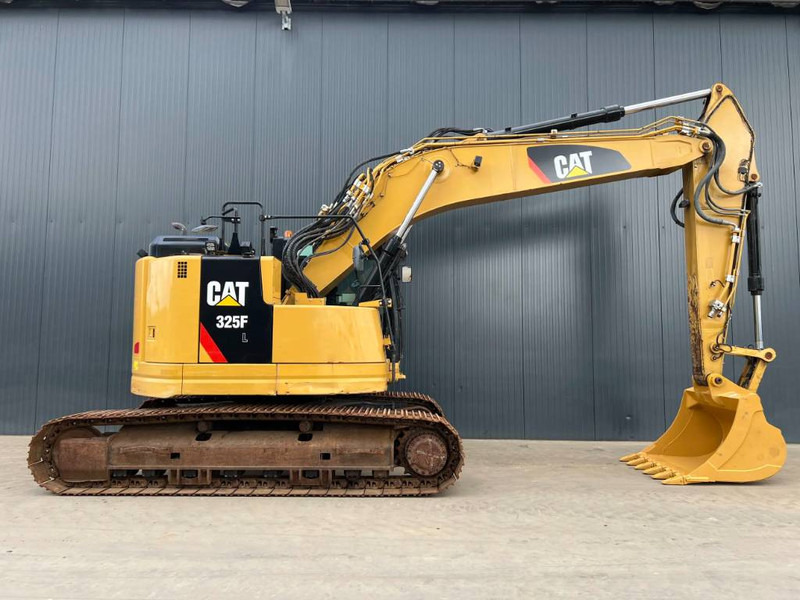 Crawler excavator Cat 325F LCR: picture 6