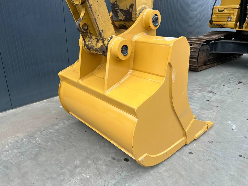 Crawler excavator Cat 336F L: picture 17