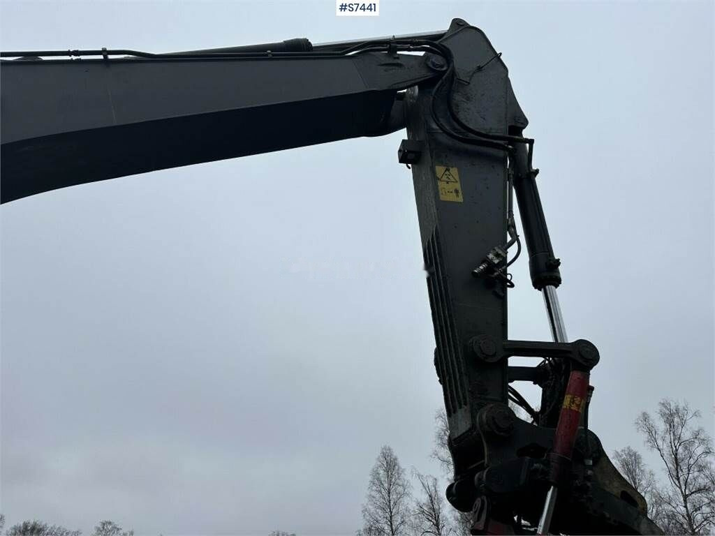 Crawler excavator Volvo EC300DL: picture 20