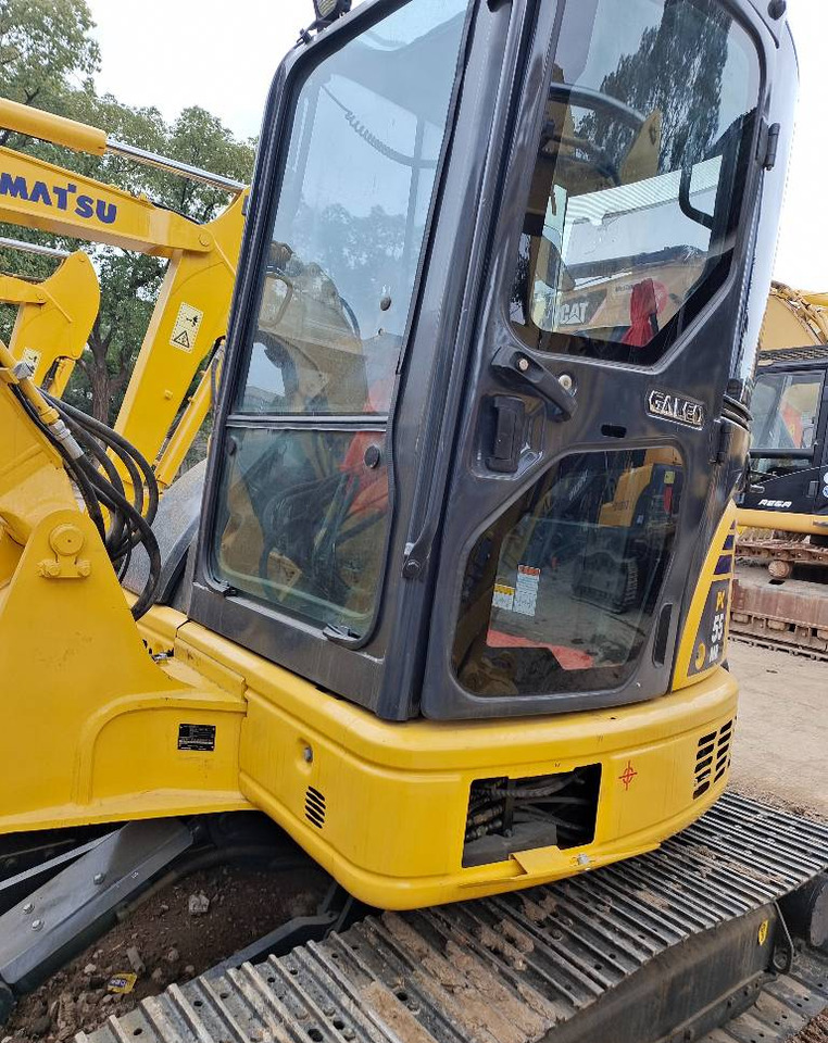 Mini excavator KOMATSU PC 55 MR: picture 9