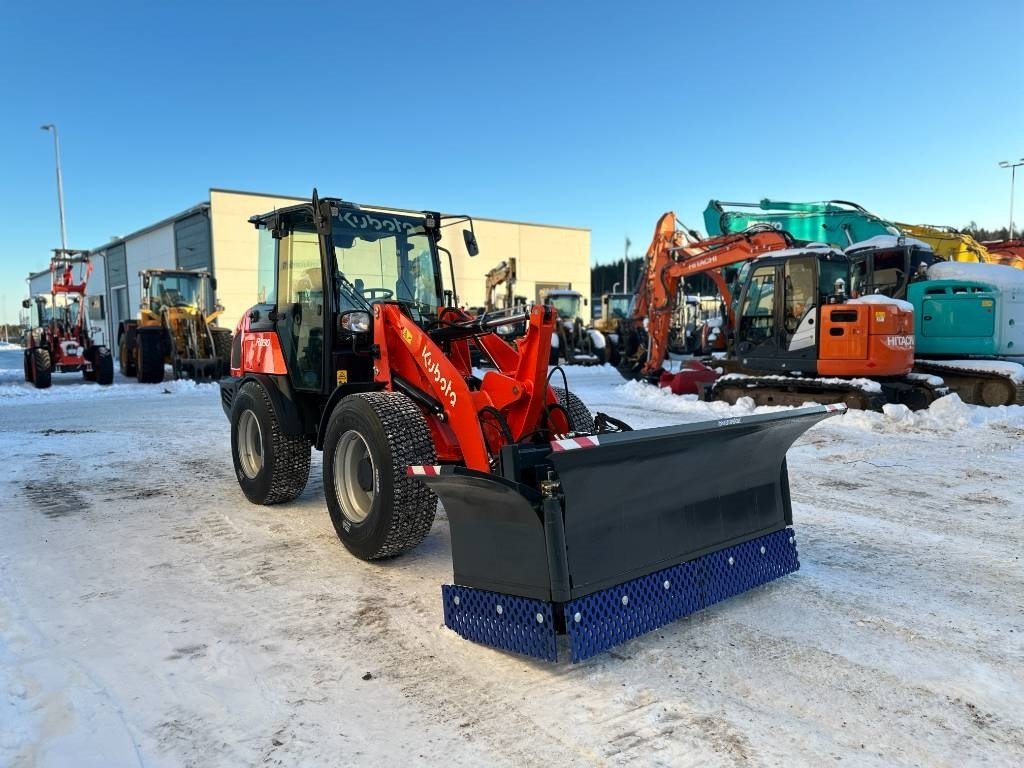 New Wheel loader Kubota R090 Auravarustuksella uusi: picture 6