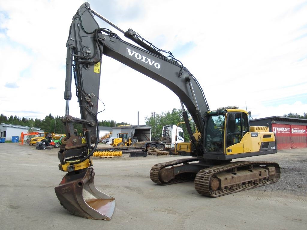 Crawler excavator Volvo EC300DL PYÖRITTÄJÄLLÄ: picture 12