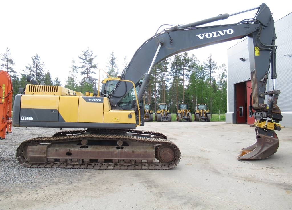 Crawler excavator Volvo EC300DL PYÖRITTÄJÄLLÄ: picture 6