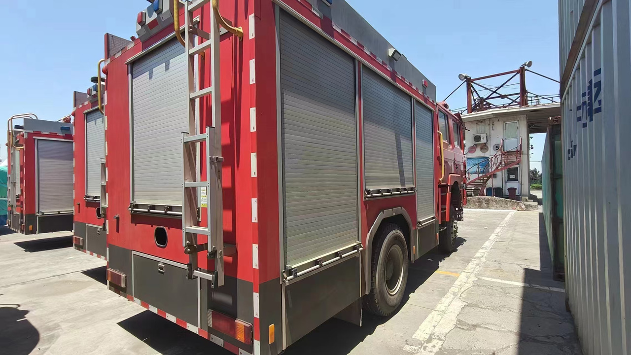 Fire truck XCMG Official 2024 Year Used Fire Fighting Truck YZR5110 China Water Tank Fire Rescue Truck For Sale: picture 7