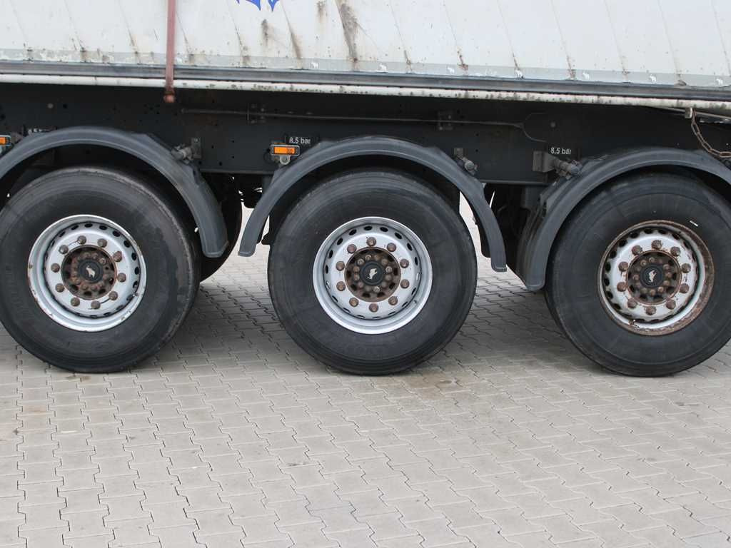 Curtainsider semi-trailer Schmitz Cargobull SKI 24 SL 10.5, AXLES 9t, LIFTING AXLE: picture 9