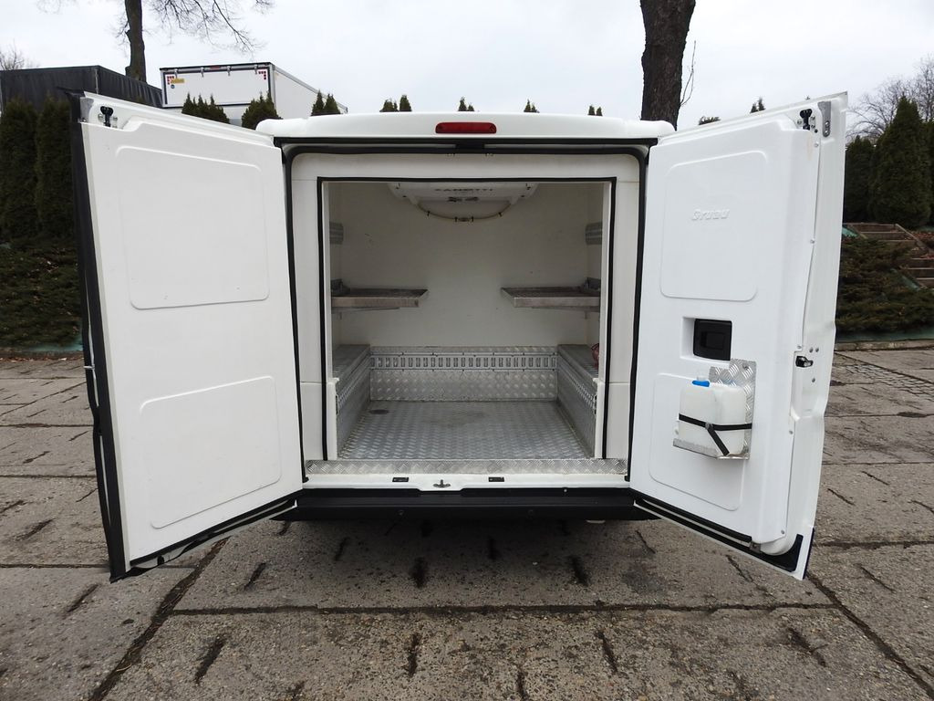 Refrigerated van Peugeot BOXER KÜHLKASTENWAGEN -5*C ZWEI FÄCHER TEMPOMAT: picture 12