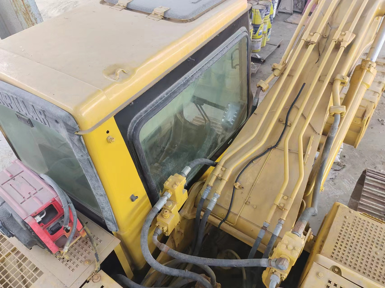 Crawler excavator CATERPILLAR 320BL: picture 6