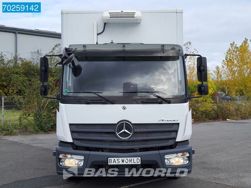 Refrigerator truck Mercedes-Benz Atego 816 4X2 7.49t Thermoking B-100 Max Ladebordwand Junge: picture 8