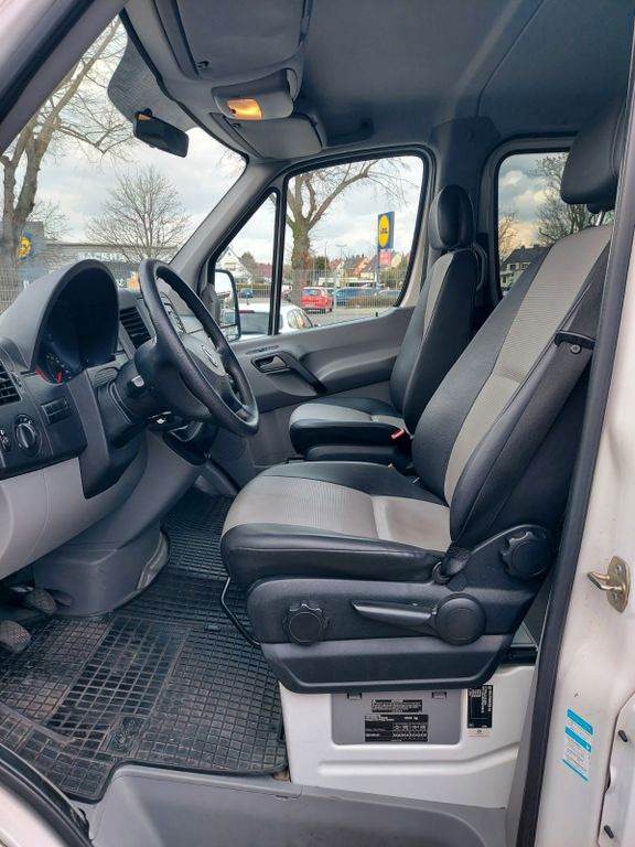 Minibus, Passenger van Volkswagen Crafter Kombi 35 mittel L2H1 8SITZER KLIMAA. TÜV: picture 13