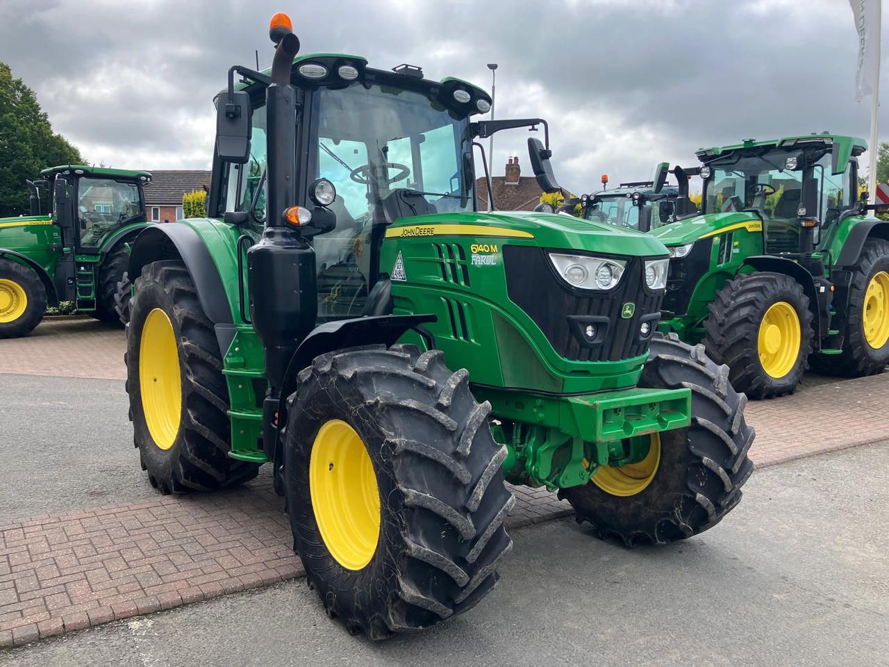 New Farm tractor John Deere 6140M: picture 11