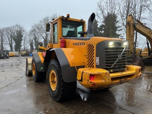 Wheel loader Volvo L 110 E: picture 27