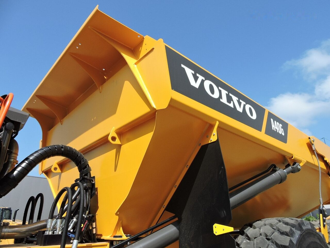 New Articulated dumper Volvo A40G: picture 31