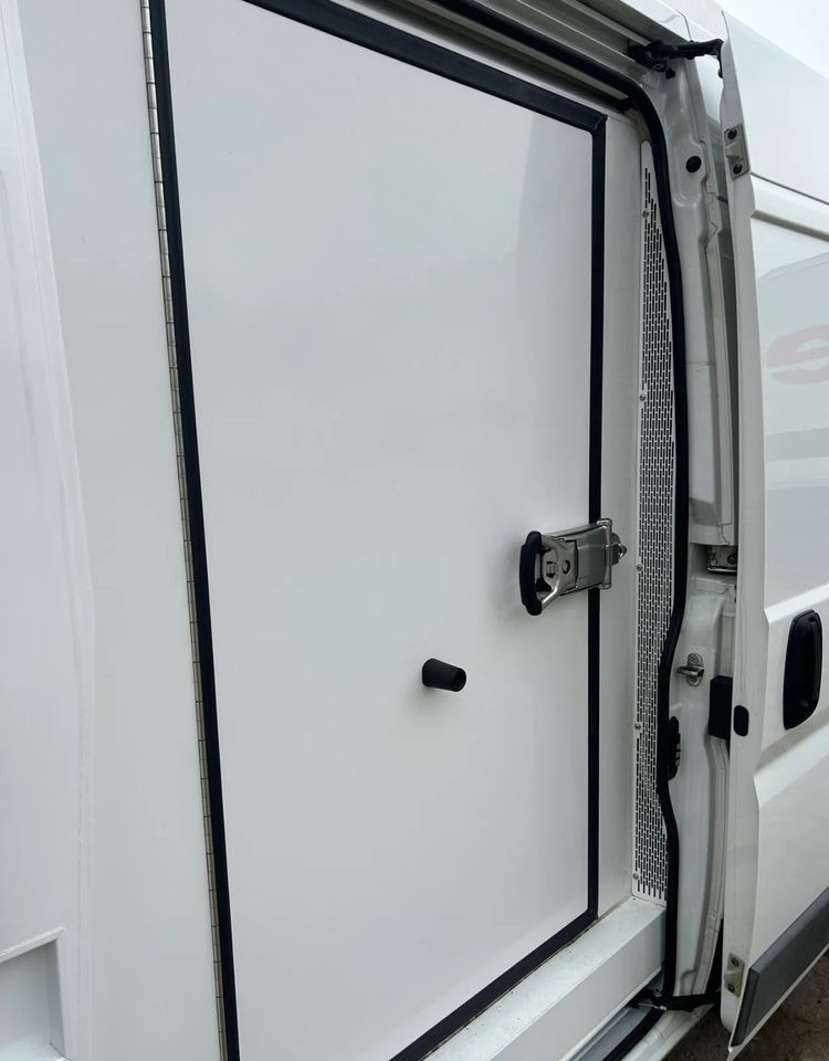 Panel van Peugeot BOXER CHŁODNIA MROŹNIA LEKI ISBERG GRUAU 3 KOMORY / 2 SZTUKI !!: picture 14