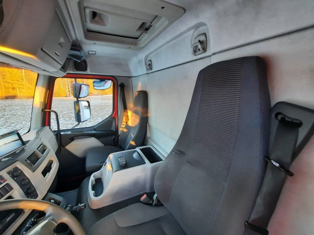 Leasing of Volvo FL 240  Volvo FL 240: picture 9