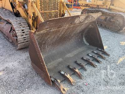 Crawler loader CAT 941B: picture 20