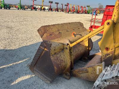 Crawler loader CAT 941B: picture 22