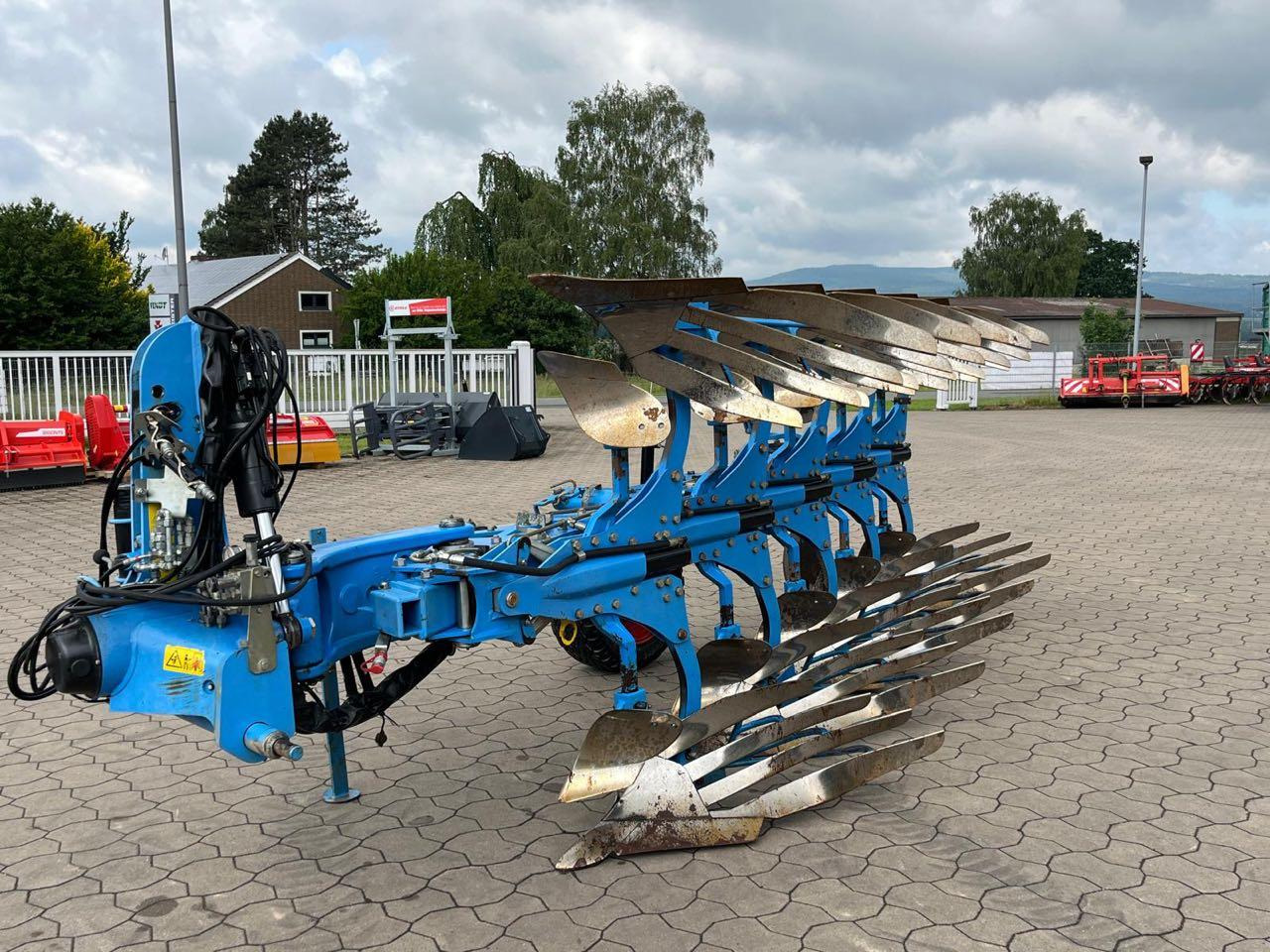 Leasing of Lemken Juwel 8 V T 5 L 90 TurnControl Lemken Juwel 8 V T 5 L 90 TurnControl: picture 6