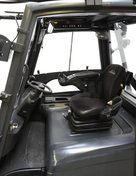 Electric forklift Linde E 40/600 H 388: picture 1