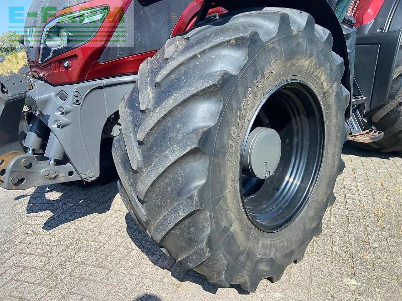 Farm tractor Valtra t 254: picture 6