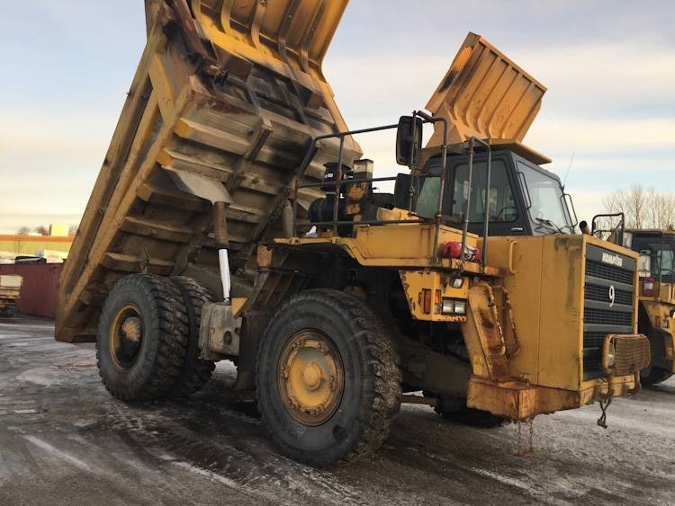 Rigid dumper/ Rock truck Komatsu HD405-6: picture 8