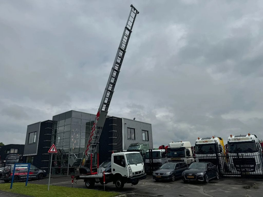 Leasing of Nissan 3X UNIT CABSTAR 35.13 + LIFT 25 METER + REMOTE C  Nissan 3X UNIT CABSTAR 35.13 + LIFT 25 METER + REMOTE C: picture 10