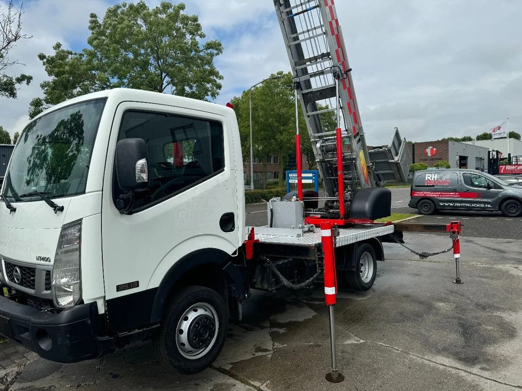 Leasing of Nissan 3X UNIT CABSTAR 35.13 + LIFT 25 METER + REMOTE C  Nissan 3X UNIT CABSTAR 35.13 + LIFT 25 METER + REMOTE C: picture 12