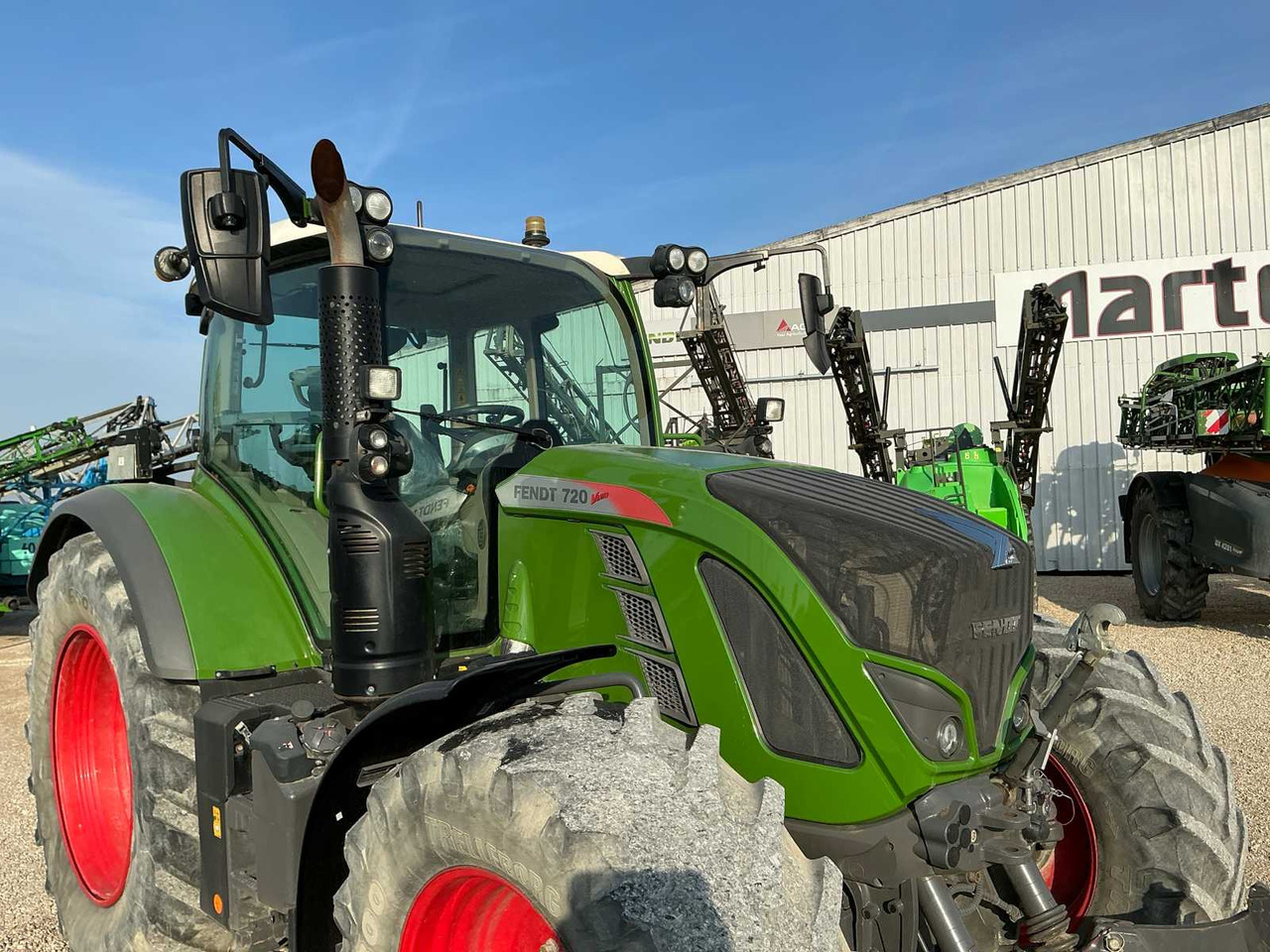 Farm tractor Fendt 720 VARIO: picture 21