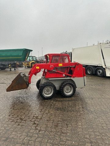 Skid steer loader Bobcat S 130, S.W.S., 3. Steuerkreis, Div. Anbaugeräte: picture 7