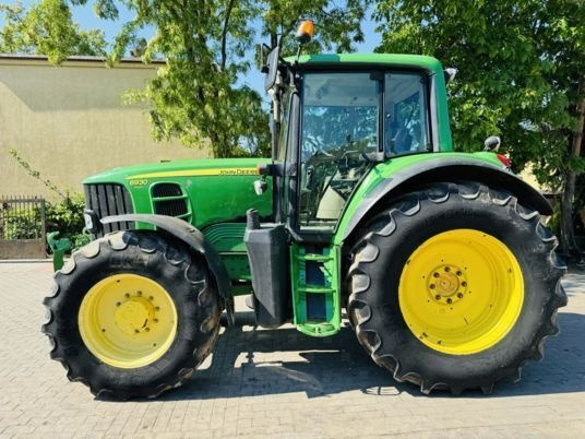 Farm tractor John Deere 6930 PREMIUM: picture 9