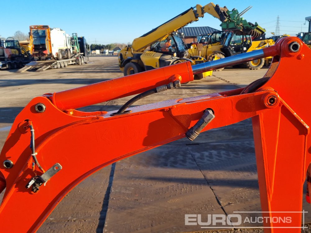 Mini excavator Kubota U10-3: picture 19