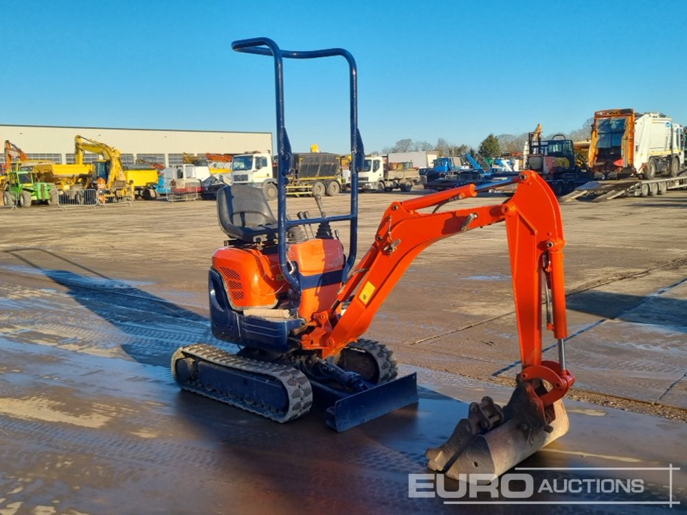 Mini excavator Kubota U10-3: picture 7