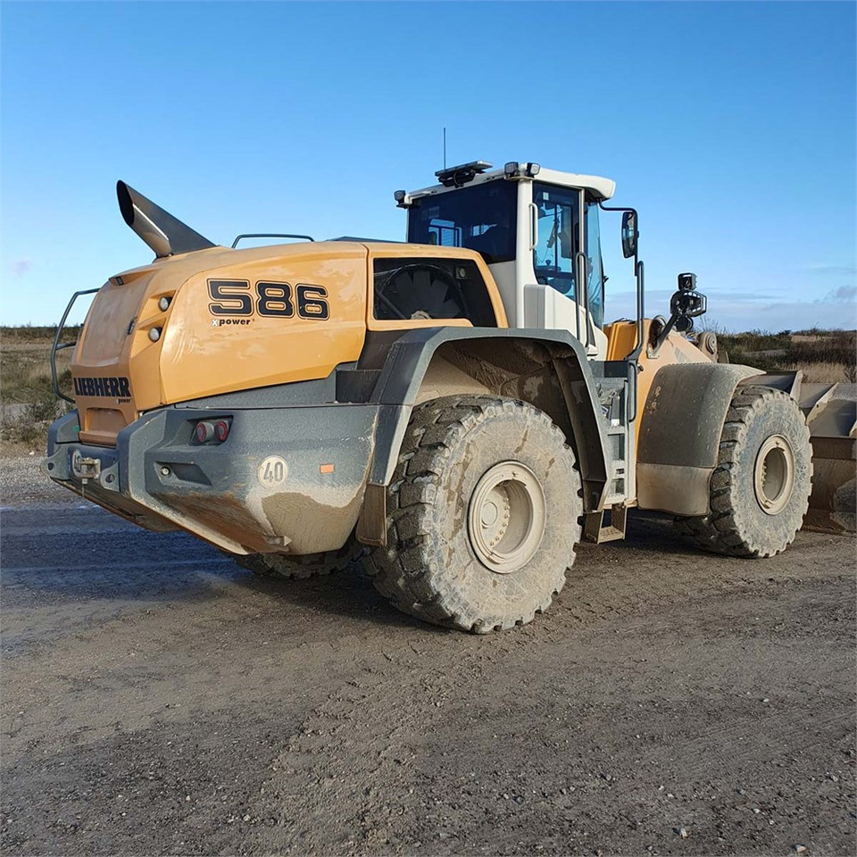 Wheel loader Liebherr L586 XPower: picture 20