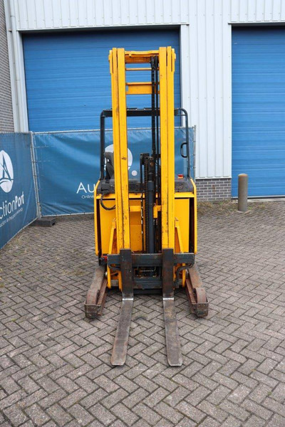 Reach truck Jungheinrich ETV 214: picture 7