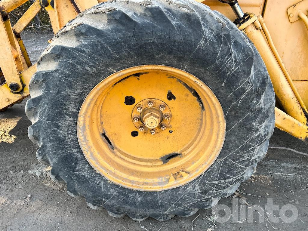 Wheel loader Volvo BM 640: picture 17